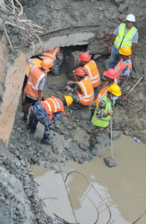 सुरुङमा बेपत्ताको खोजीकार्य तीव्र, नेपालीसँगै विदेशी उद्धार टोली सक्रिय
