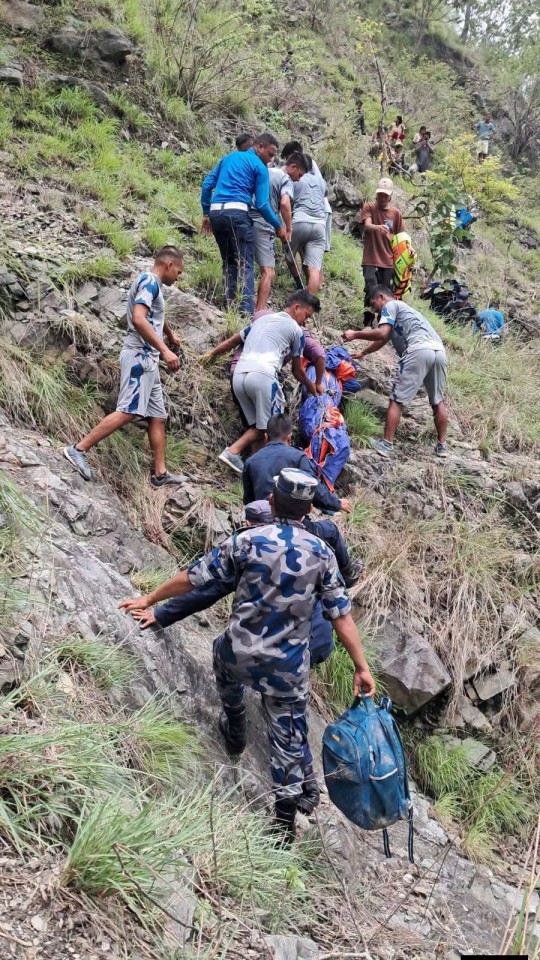 दैलेख दुर्घटना : कर्णालीमा बेपत्ता एक जनाको शव कैलाली भेटियो