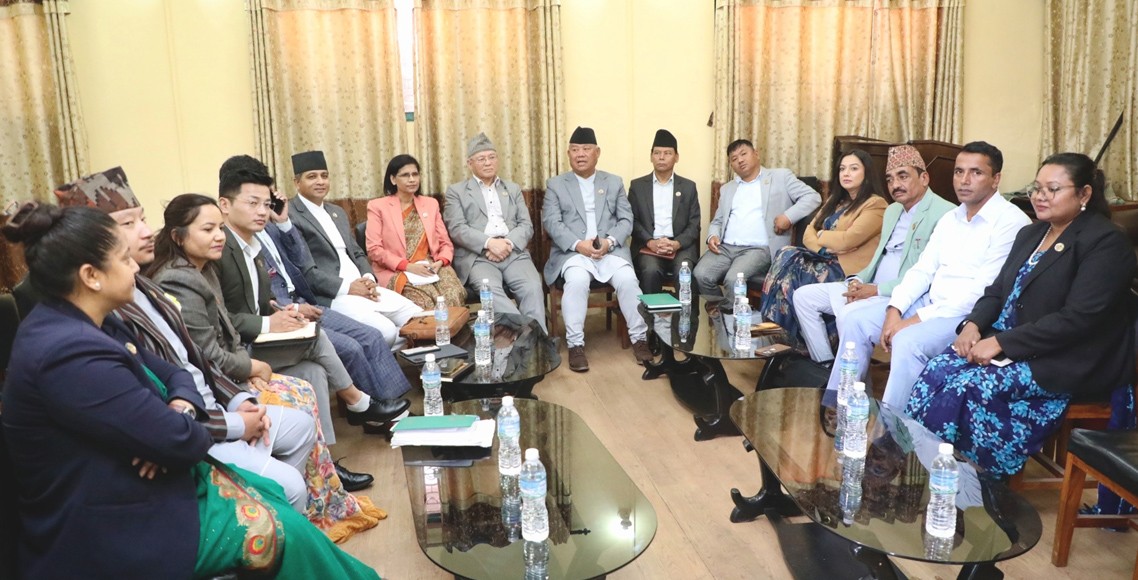 प्रधानमन्त्रीले माफी नमागेसम्म सदन चल्न नदिने प्रतिपक्षीको निष्कर्ष