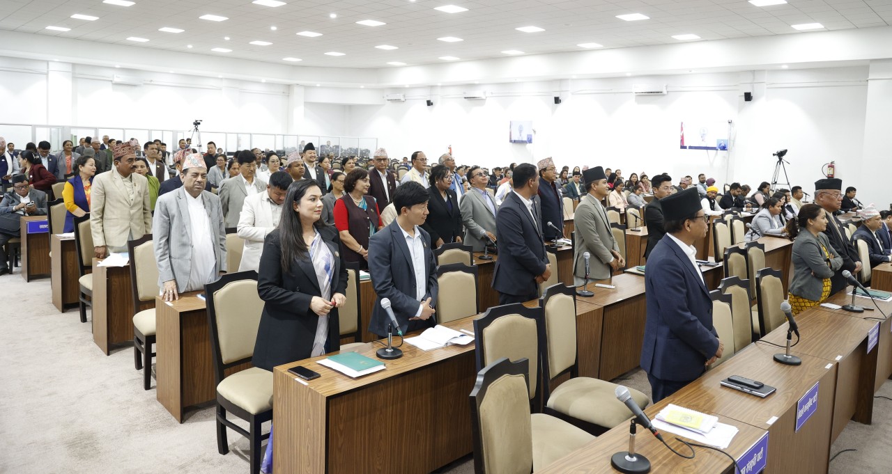  विपक्षीको निरन्तर अवरोध पछि प्रतिनिधिसभाको बैठक स्थगित