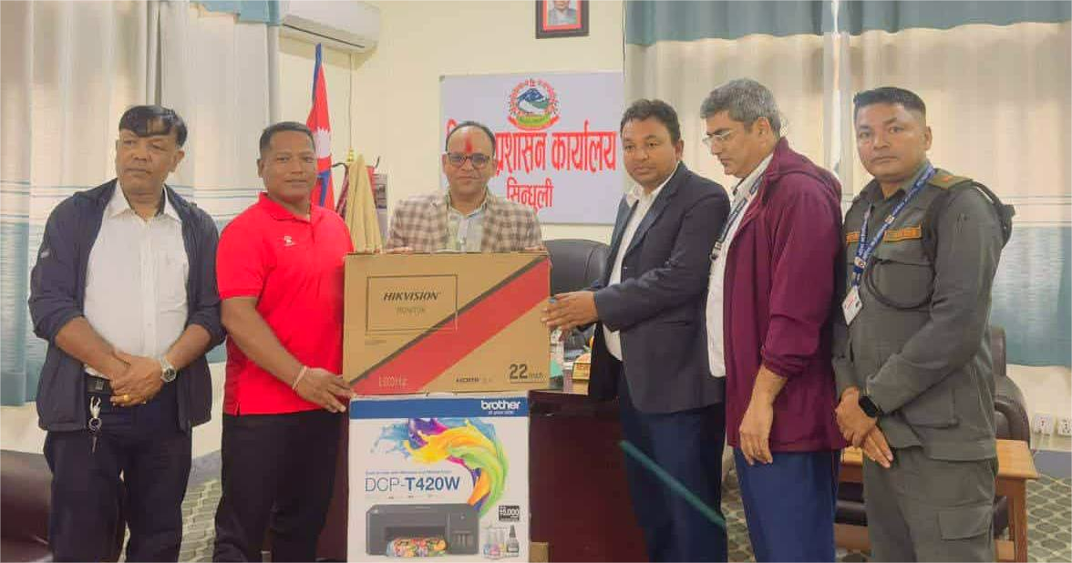  जिल्ला अदालत सिन्धुलीलाई मरिण गाउँपालिकाको सहयोग