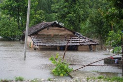 बाढीपहिराले हालसम्म ७० को मृत्यु, पाँच बेपत्ता