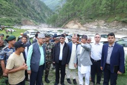 प्रधानमन्त्री ओलीद्वारा रसुवा र नुवाकोटको बाढी प्रभावित क्षेत्रको अवलोकन