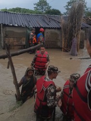मधेस प्रदेशका विभिन्न जिल्लामा ३०० सयभन्दा बढी घर डुबानमा