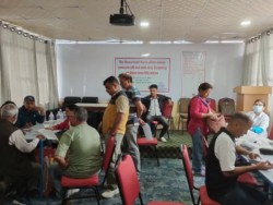 ललितपुरमा पत्रकारका लागि बृहत् स्वास्थ्य शिविर सम्पन्न, अधिकांशमा सुगर र प्रेसर