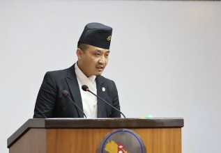 अब गृह प्रशासनको यात्रा  सुरक्षा, सुशासन र निष्पक्षताको ठोस नतिजामा देखिनेछ :  गृहमन्त्री