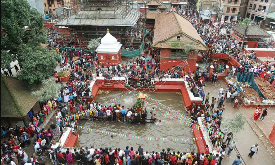 पाटनको कुम्भेश्वरमा जनैपूर्णिमा मेला