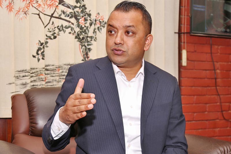 आगामी चुनावमा काँग्रेसले कसैसँग गठबन्धन नगर्ने गगन थापाको भनाई 