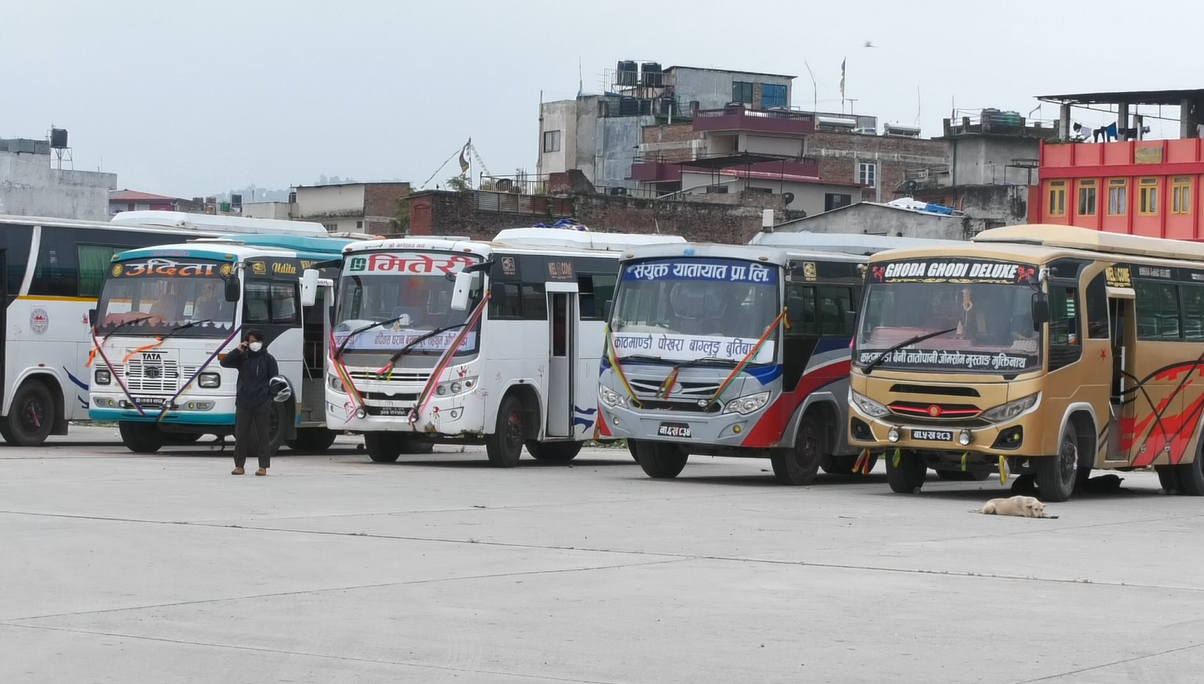 चुनावका लागि बाहिरिने सवारी साधन बढे, टिकट काट्नेभन्दा रिजर्भ गर्ने बढी