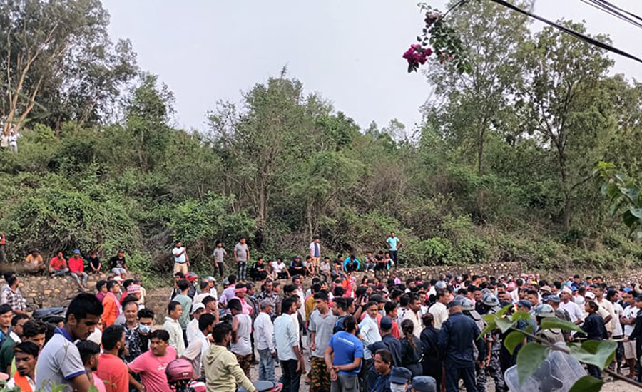 महोत्तरीको बर्दिबासमा  मतगणना अवरुद्ध, धाँधली भएको एमालेको आरोप