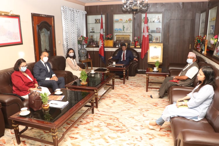 प्रचण्डसँग एमसीसी उपाध्यक्ष सुमारको भेट : 'एकल रूपमा अघि बढाउन गाह्रो हुने जवाफ'