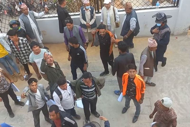 सिन्धुपाल्चोकमा माओवादीकै दुई समूहबीच झडप