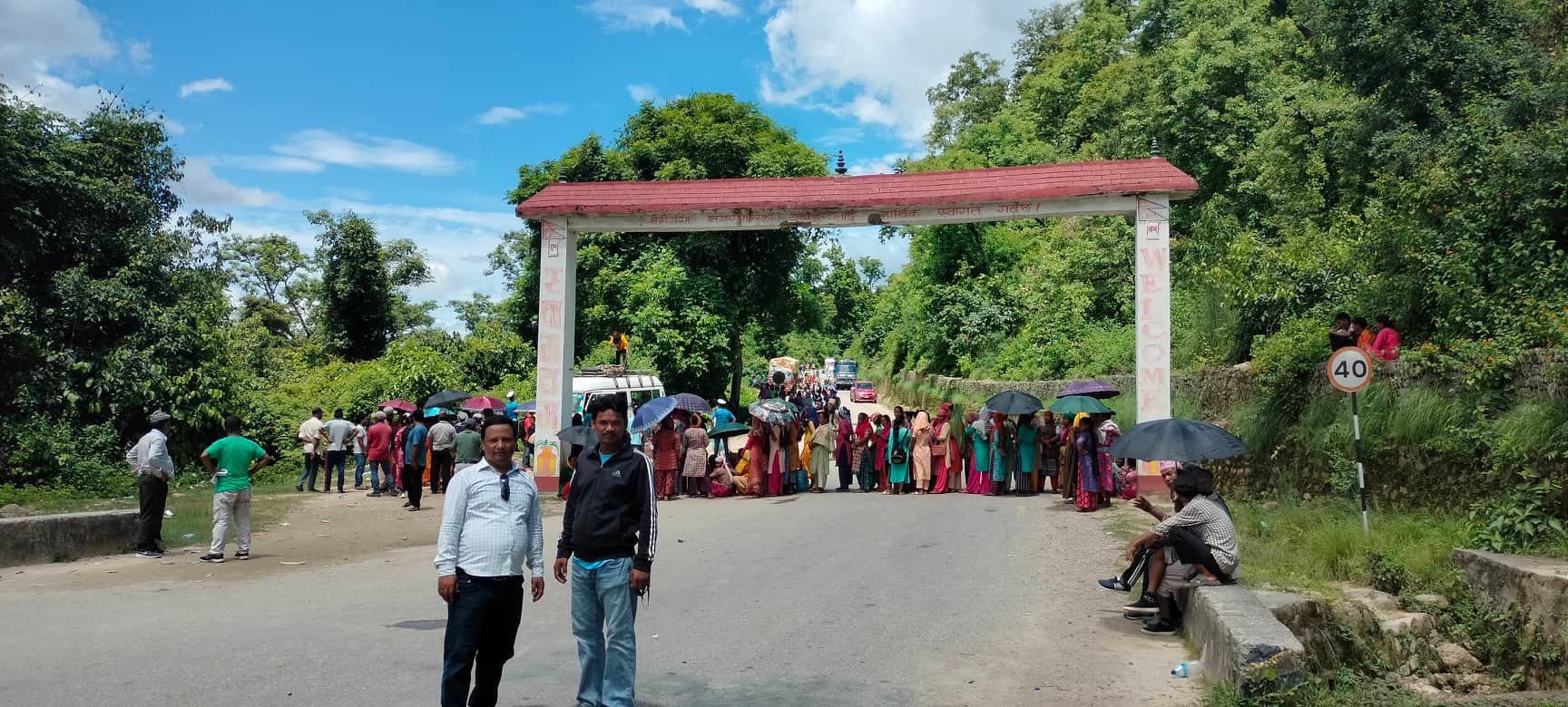 रत्न राजमार्गमा राति मोटरसाइकल चलाउन रोक