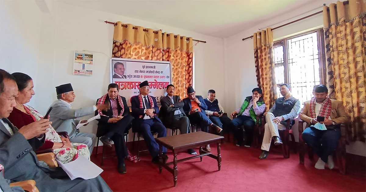 निर्वाचनमा तालमेल गर्नुपर्दा गठबन्धनकै बीचमा गर्नुपर्छ : प्रचण्ड